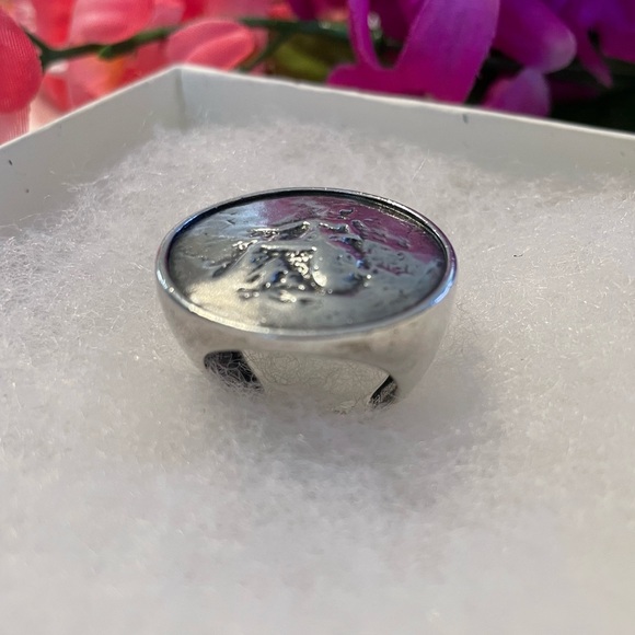 Silpada Sterling Silver Roman Coin Statement Ring R1901 BNIB Size 7 - Picture 6 of 14